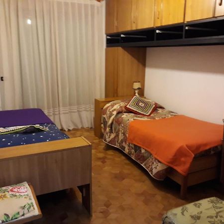 Appartamento Con Parcheggio Pubblico Sotto Casa Saint-Vincent Ngoại thất bức ảnh